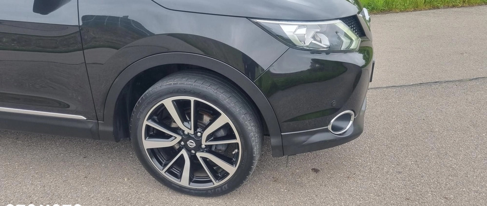 Nissan Qashqai cena 57800 przebieg: 76000, rok produkcji 2014 z Puszczykowo małe 742